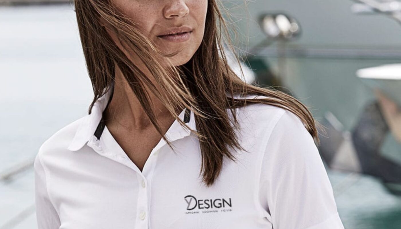 Polo t-shirt firmatøj fra Y-Design